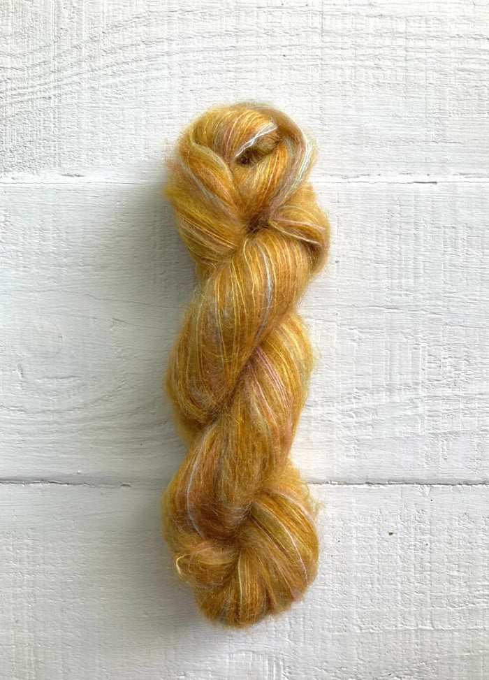 Manos Del Uruguay Cabrito 2 Ply - Image 5