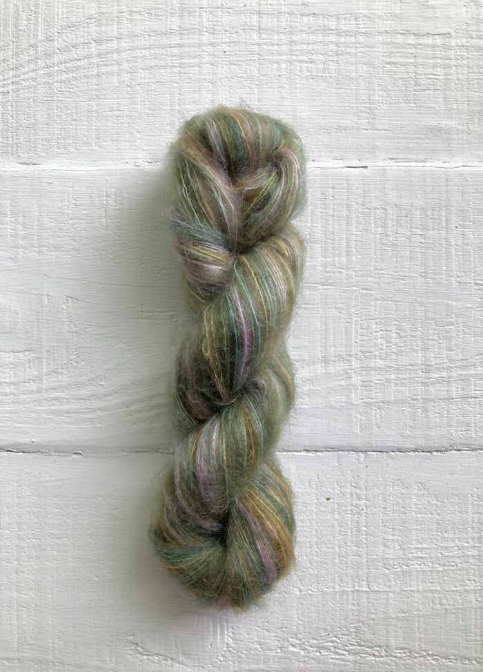 Manos Del Uruguay Cabrito 2 Ply - Image 9