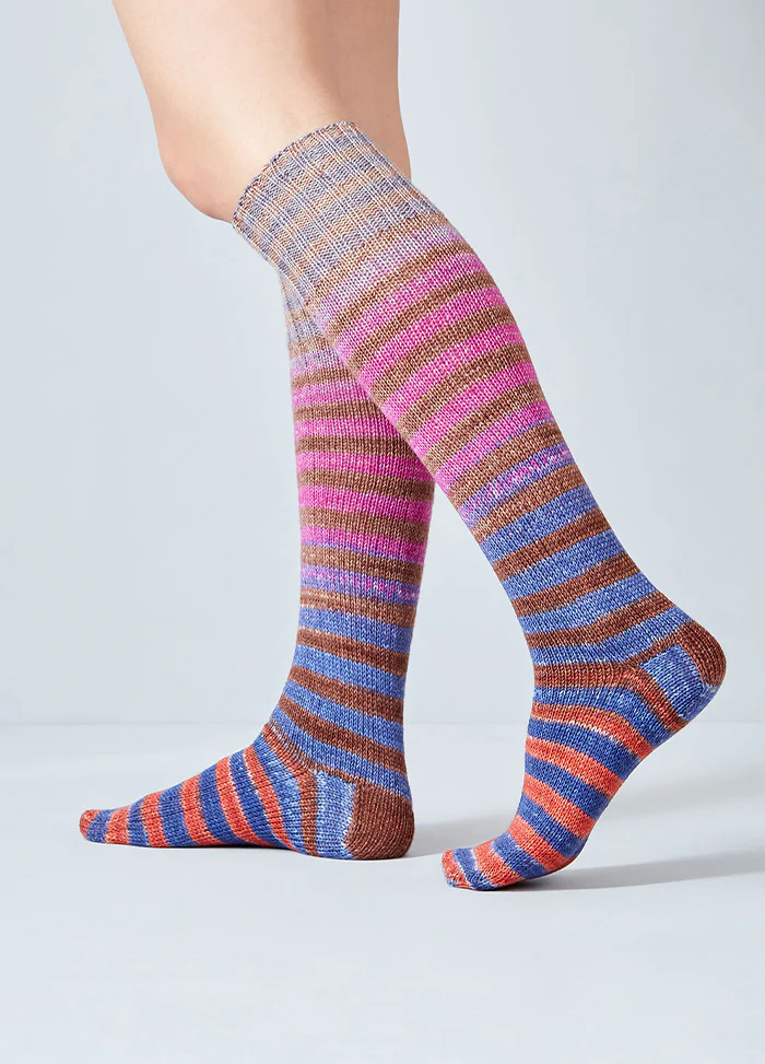 Urth Uneek Sock 4 Ply - Image 11